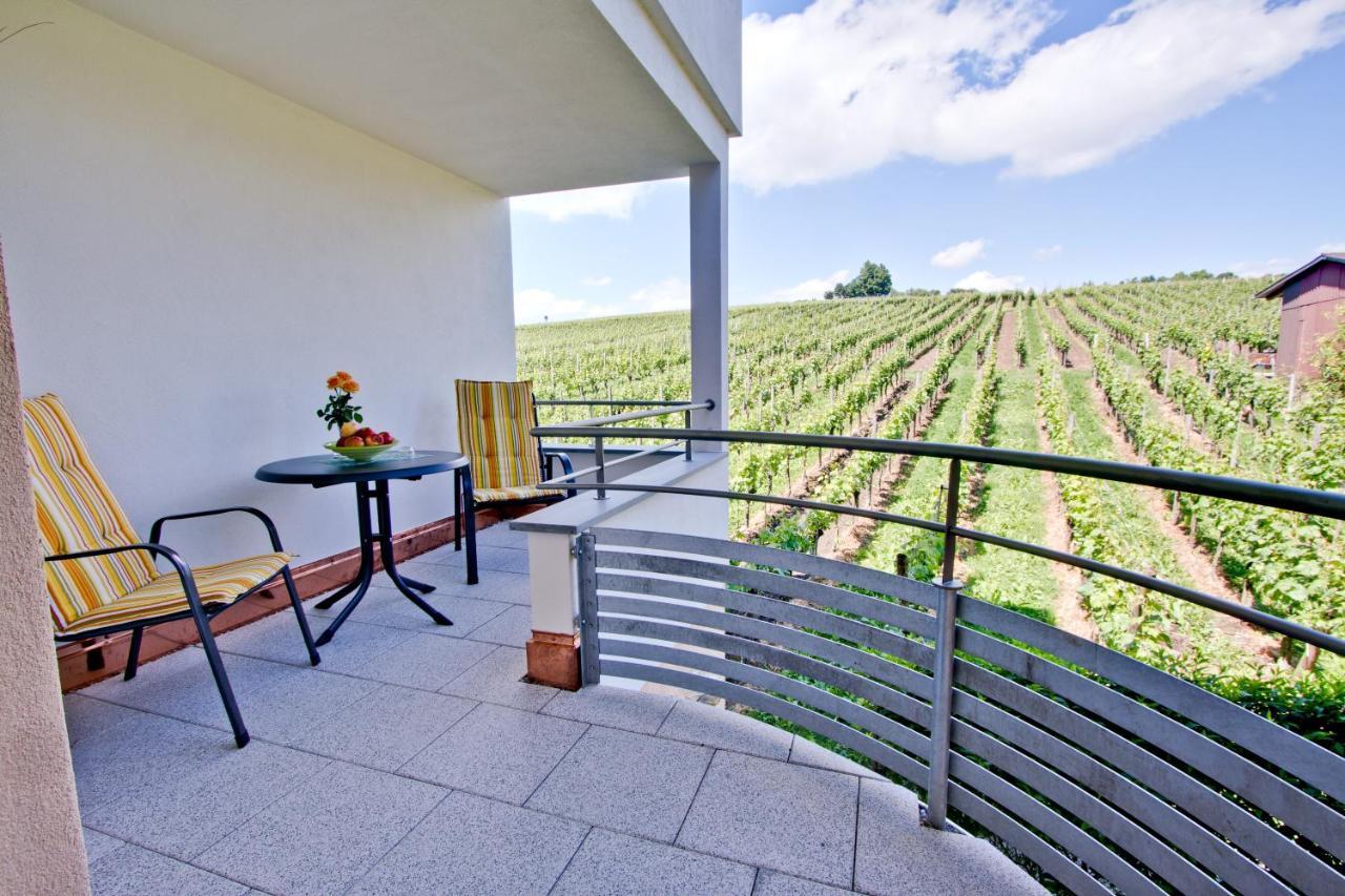 Einzelzimmer mit Balkon